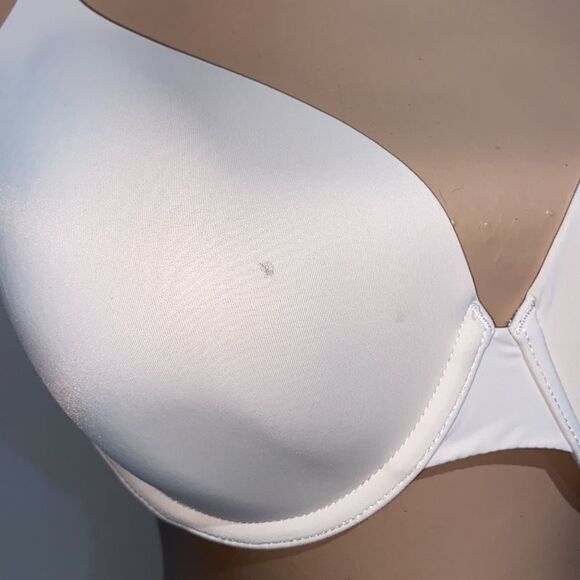 Victoria's Secret Women's Tan Adjustable Straps Underwired T-Shirt Bra Size 36D - Picture 3 of 12